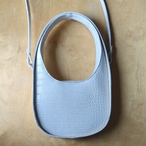 Minimal Croc-Embossed White Shoulder Bag